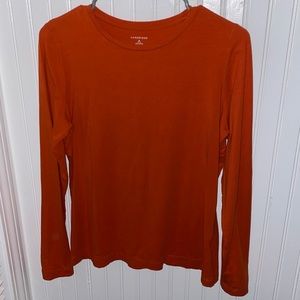 long sleeve t-shirt